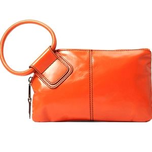 Hobo Sable Wrist Purse
